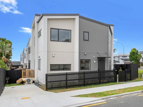 57 Bradbury Road, Botany Downs