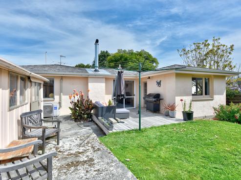 2 Weka Street, Gore