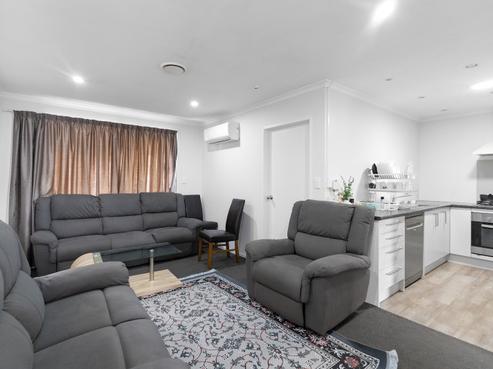 2/193 Massey Street, Frankton