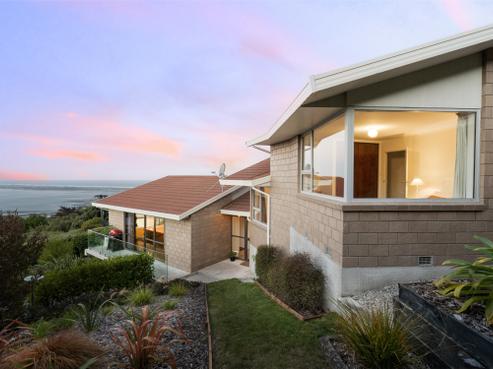 202C Mount Pleasant Road, Mount Pleasant