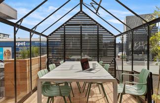 Light-Filled Office with Amenities