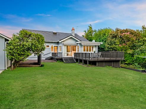 5 Shipherds Avenue, Epsom