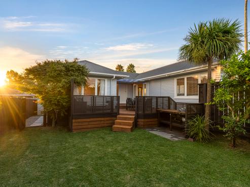 75 Commissariat Road, Mount Wellington