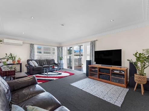 80D Wallace Road, Papatoetoe