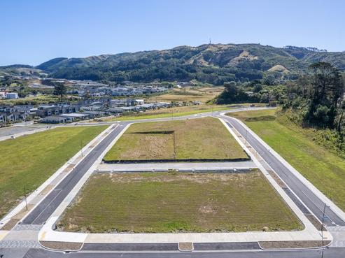 9 Upper Main Drive, Porirua
