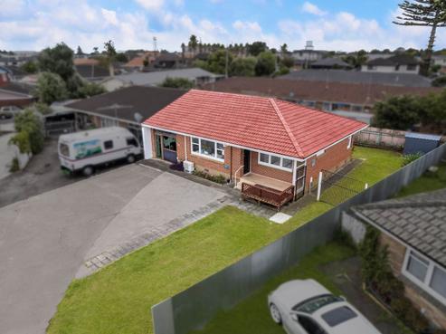 2/43B Wintere Road, Papatoetoe