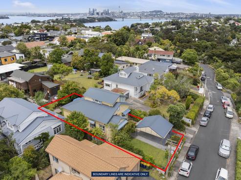 1/6 Valley Road, Northcote