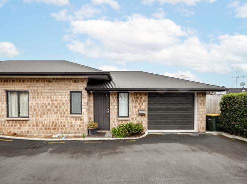 4/99 Lake Road, Frankton