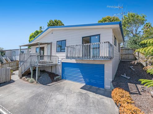 2/10 Sevilla Place, Unsworth Heights
