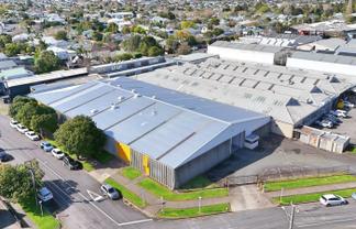 Morningside - 2000sqm warehouse with yard