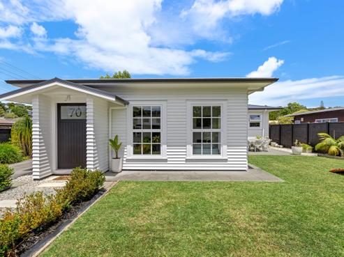 70 Glenvar Road, Torbay