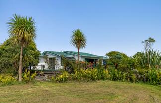 4 Bulls Road, Carters Beach