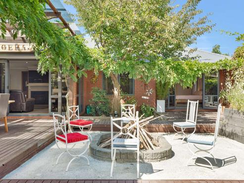 1893 South Eyre Road, West Eyreton
