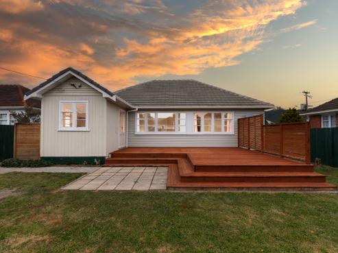 27 Hewer Crescent, Naenae