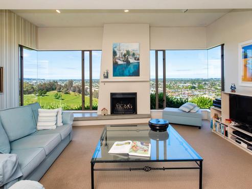 47 Cumberland Rise, Taradale