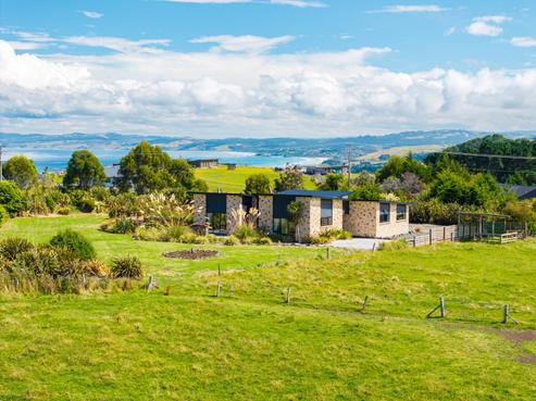 25 Tunnel Beach Road, Blackhead