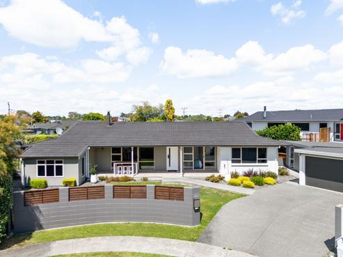 9 Grassy Downs Place, Saint Andrews