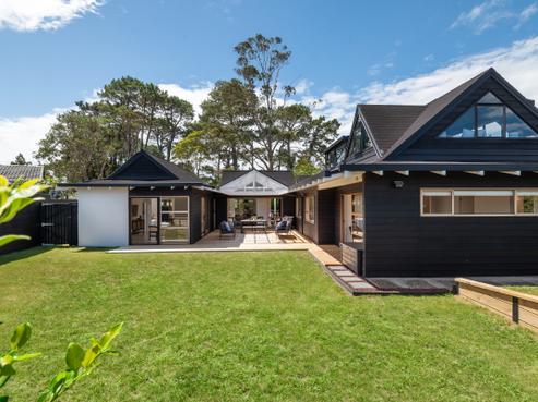 86 Becroft Drive, Forrest Hill