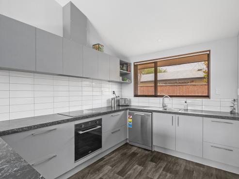 18 Arnott Street, Alexandra