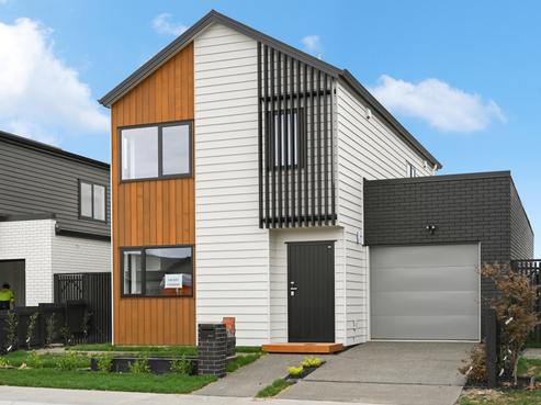 8 Gaylard Avenue, Greenhill Park