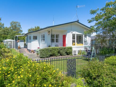 5 Limbrick Street, Waipawa