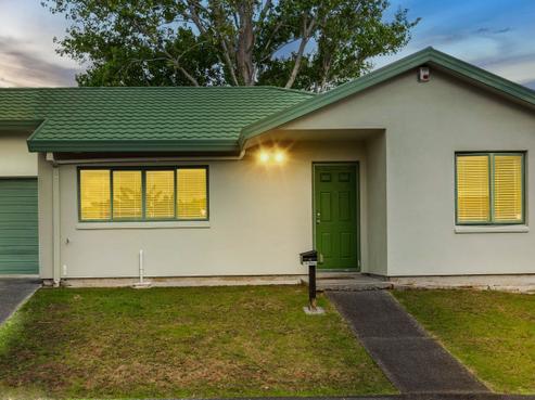 5 Neta Grove, Henderson