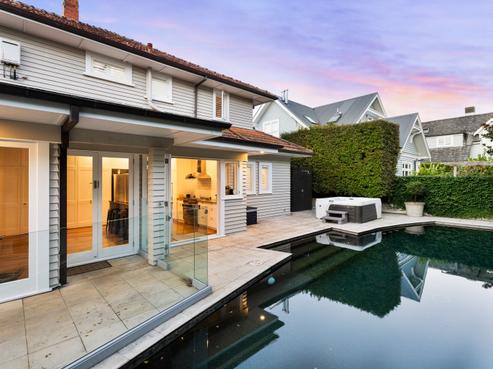 80 Sarsfield Street, Herne Bay