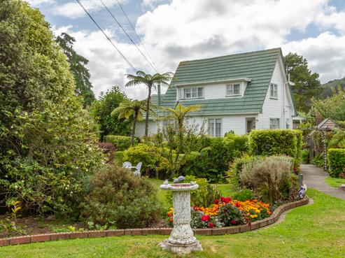 5 Tawhai Street, Stokes Valley