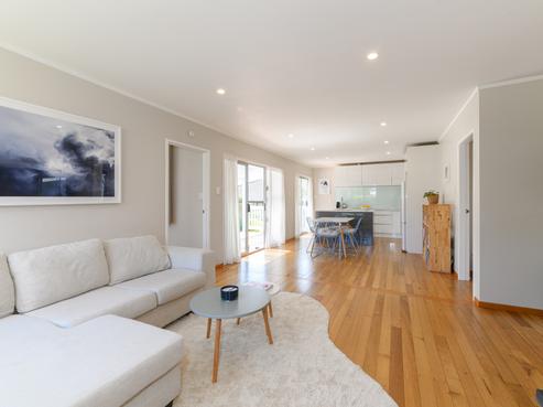 1/11 Hill Crescent, New Lynn
