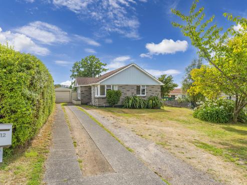 12 Nikau Street, Wairakei and Surrounds