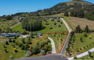 1 (Lot 3) Gracemount Place, Kinmont Park, Mosgiel
