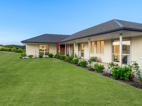 39 Eban Road, Redwood Valley