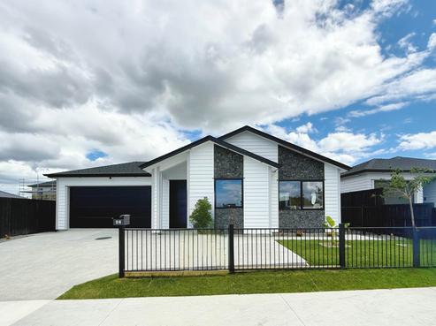 62 Tipu Crescent, Wainui
