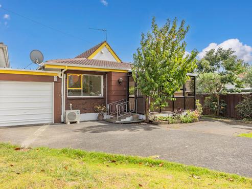 2/117 Shakespeare Road, Milford
