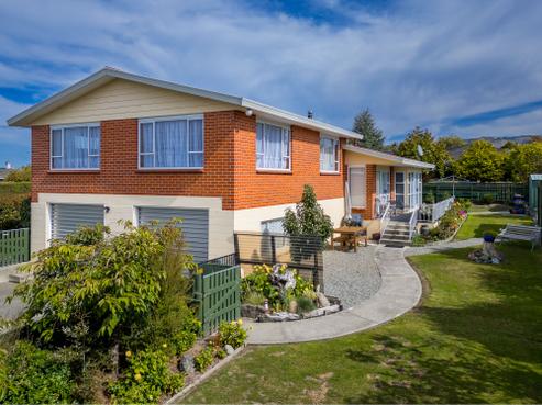 11 Oxford Street, Waimate