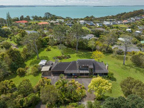 3 Clayden Drive, Gulf Harbour