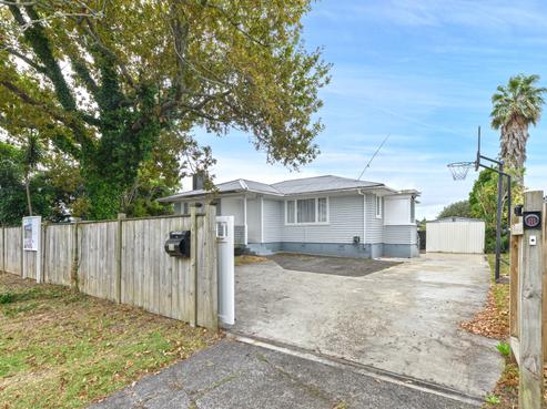 11 Harrington Road, Henderson