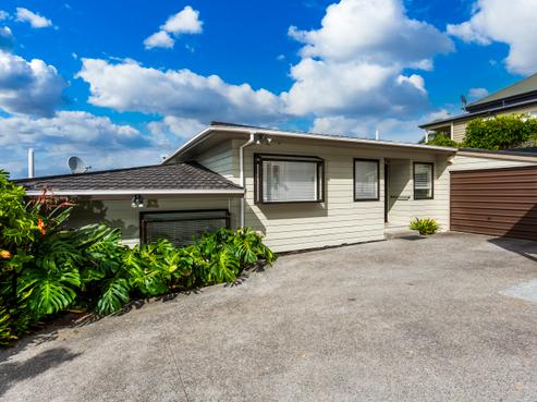 2/125 Victoria Road, Devonport
