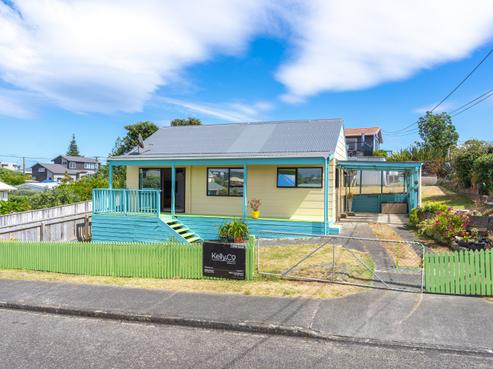 17A Moana Street, Otaki Beach