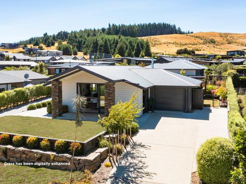 16 Makomako Road, Wanaka