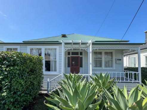 4 Tainui Road, Devonport