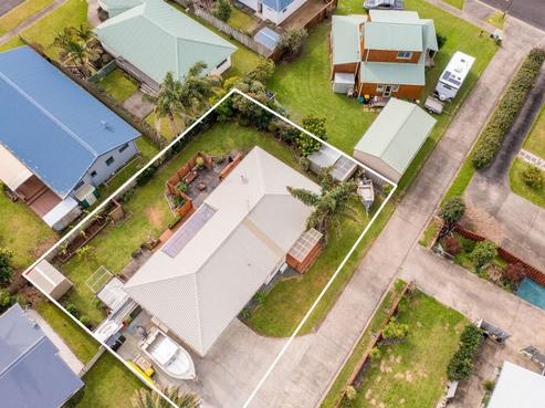 12 Pipi Dune, Whitianga