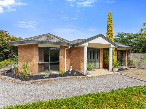 12 Tararua Crescent, Otaki
