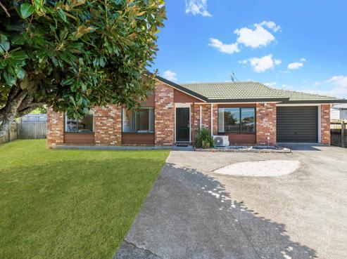 2/19 Bernina Place, Weymouth