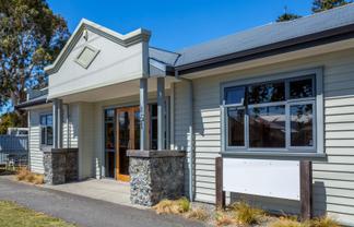 Stand Out Offices For Lease