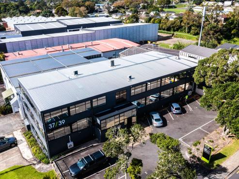 37 Woodside Avenue, Northcote