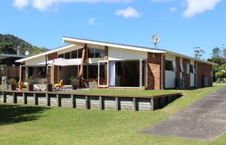 211 Waimaire Avenue, Matarangi