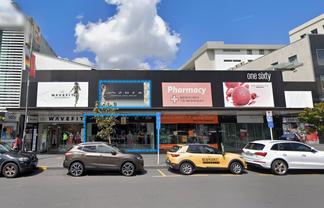 Large Broadway retail opportunity 