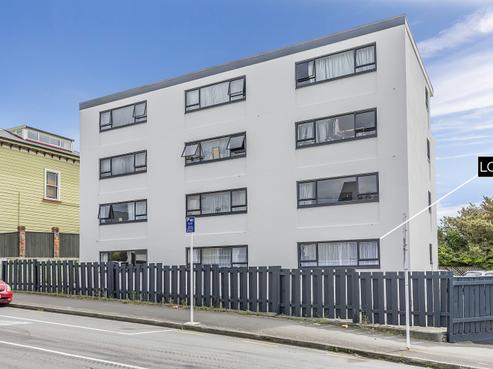 3/52 Russell Terrace, Berhampore