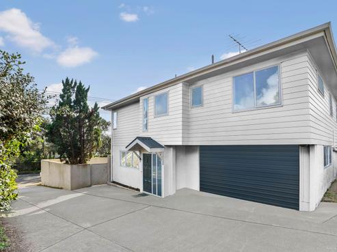 64A Browns Bay Road, Rothesay Bay